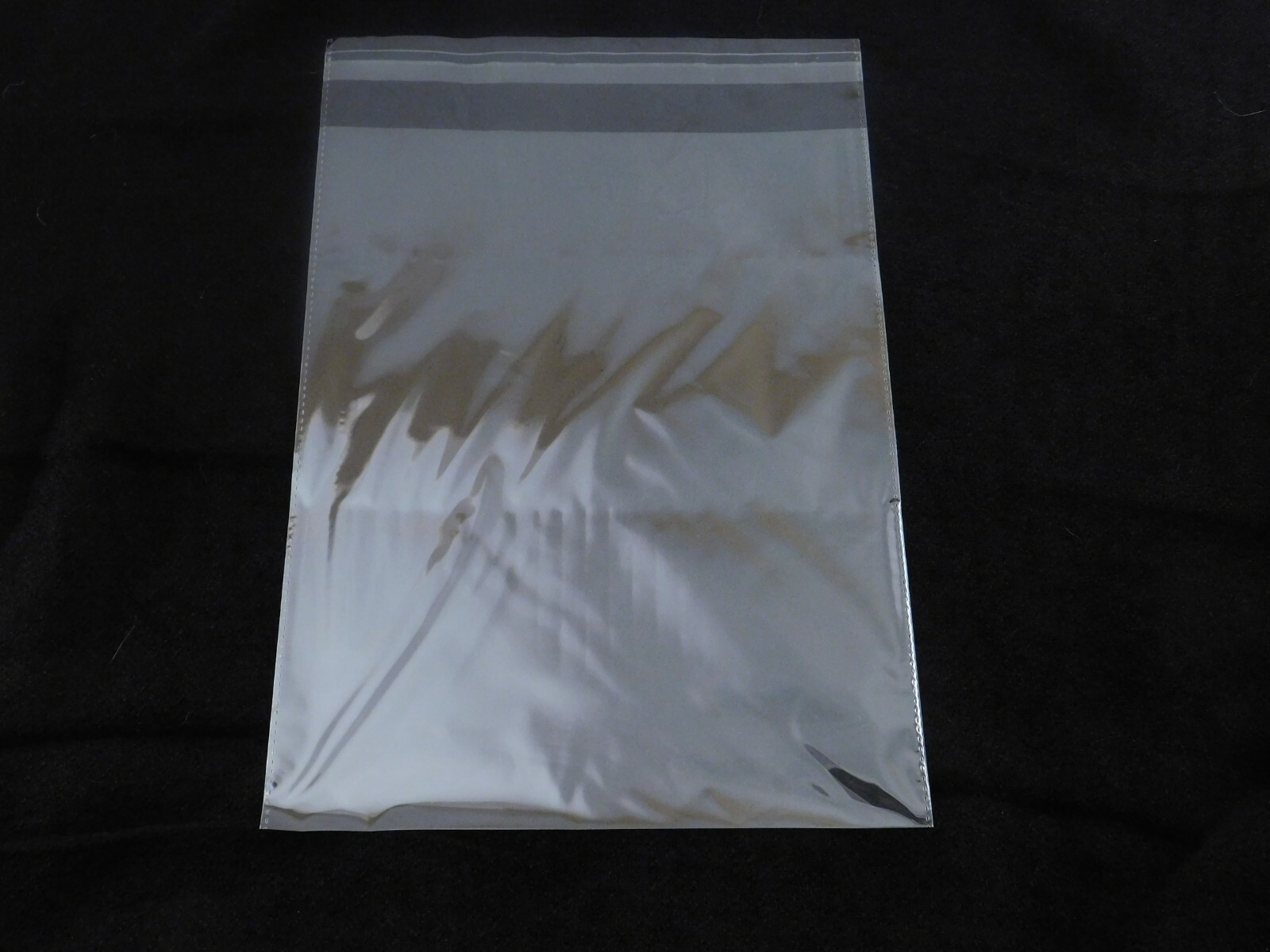 25 Clear Self Seal Bags 8×10 Water Resistant Light Weight Op Packaging Storage