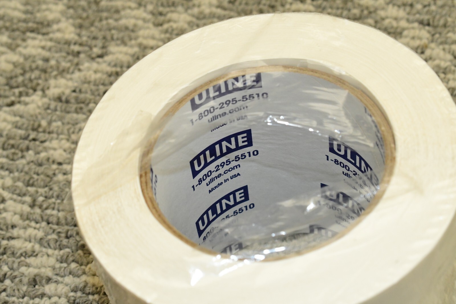 Removable Adhesive Circle Labels – Clear Seal, 4″ – 500/roll ULINE