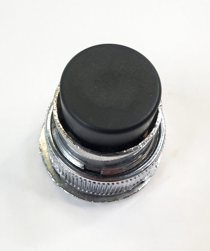 UNKNOWN BRAND 3 SELECTOR SWITCH KNOBS 2 POSITION & 1 PUSH BUTTON LOT OF 4
