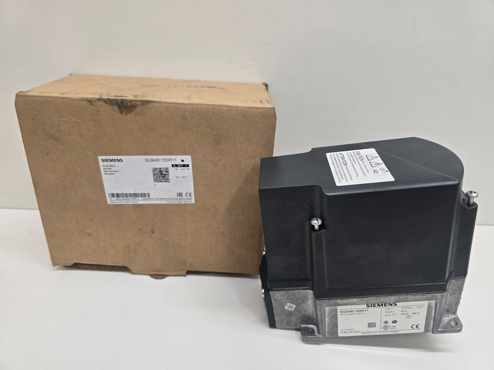 NEW IN BOX! SIEMENS ACTUATOR SQM40.155R11
