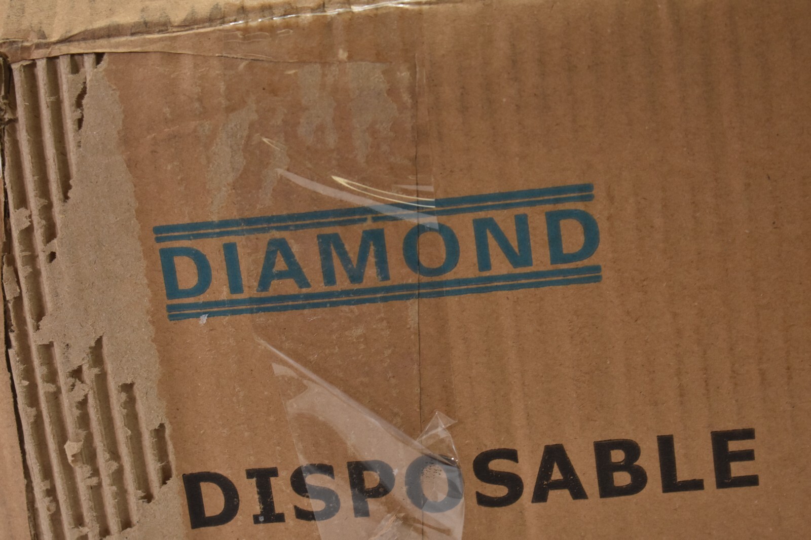 Lot of 50 Diamond Disposable Non Woven Gowns ISLGND Exp 12-2025 Yellow