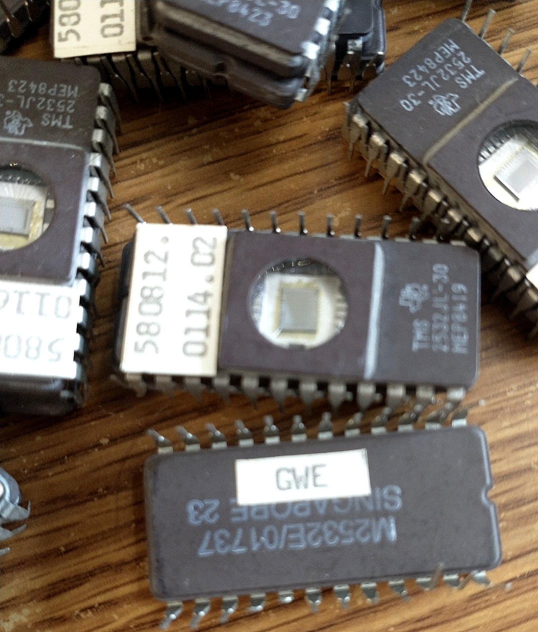 4 TI TMS2532JL-30 2532 UV EPROM ICs Ceramic DIP-24 Programmed NOS 580812 32Kb