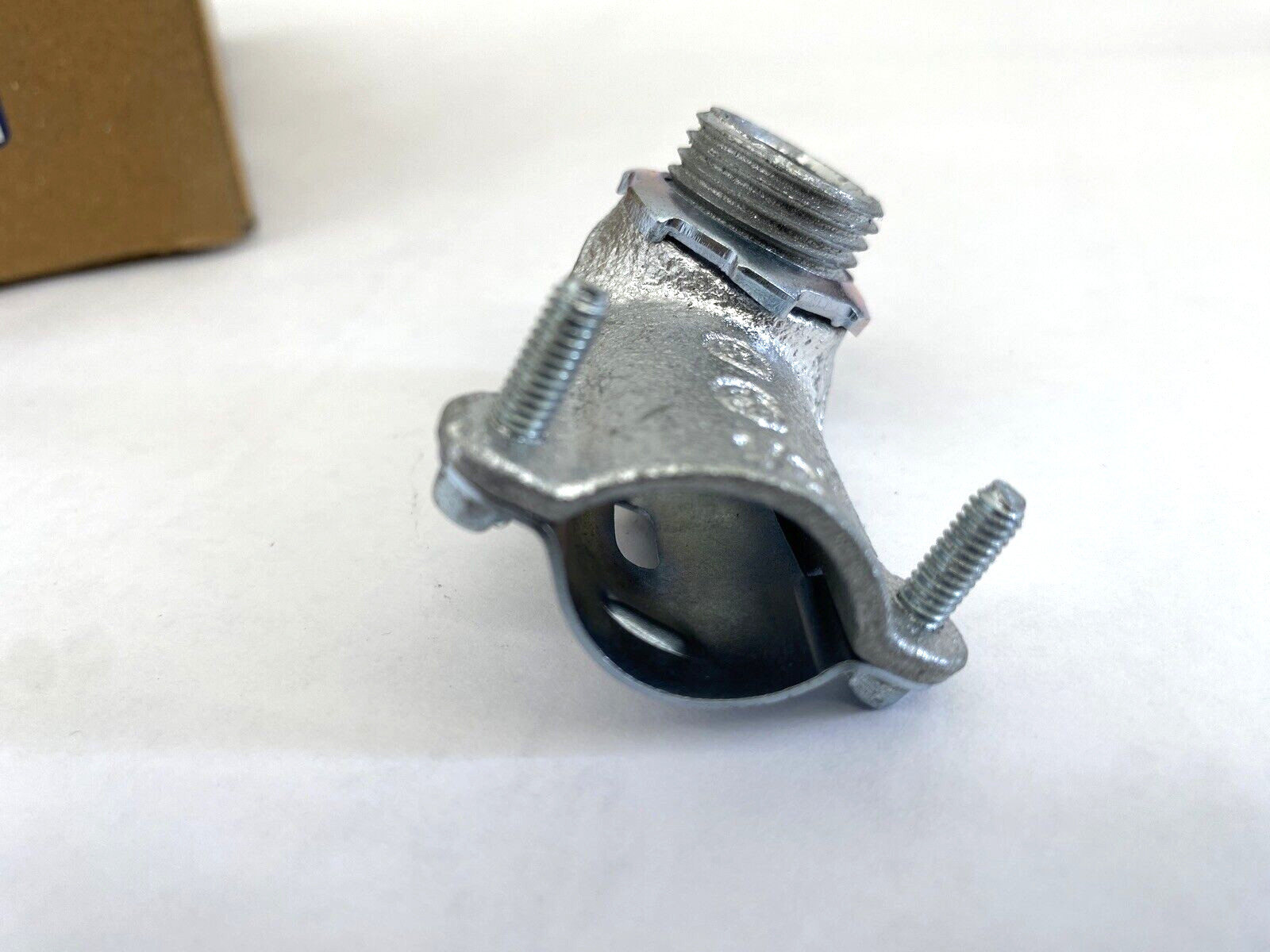 BOX OF 20, 1/2″ 90 degree Squeeze Connector 49804, BX, MC, Flex, GRF9050