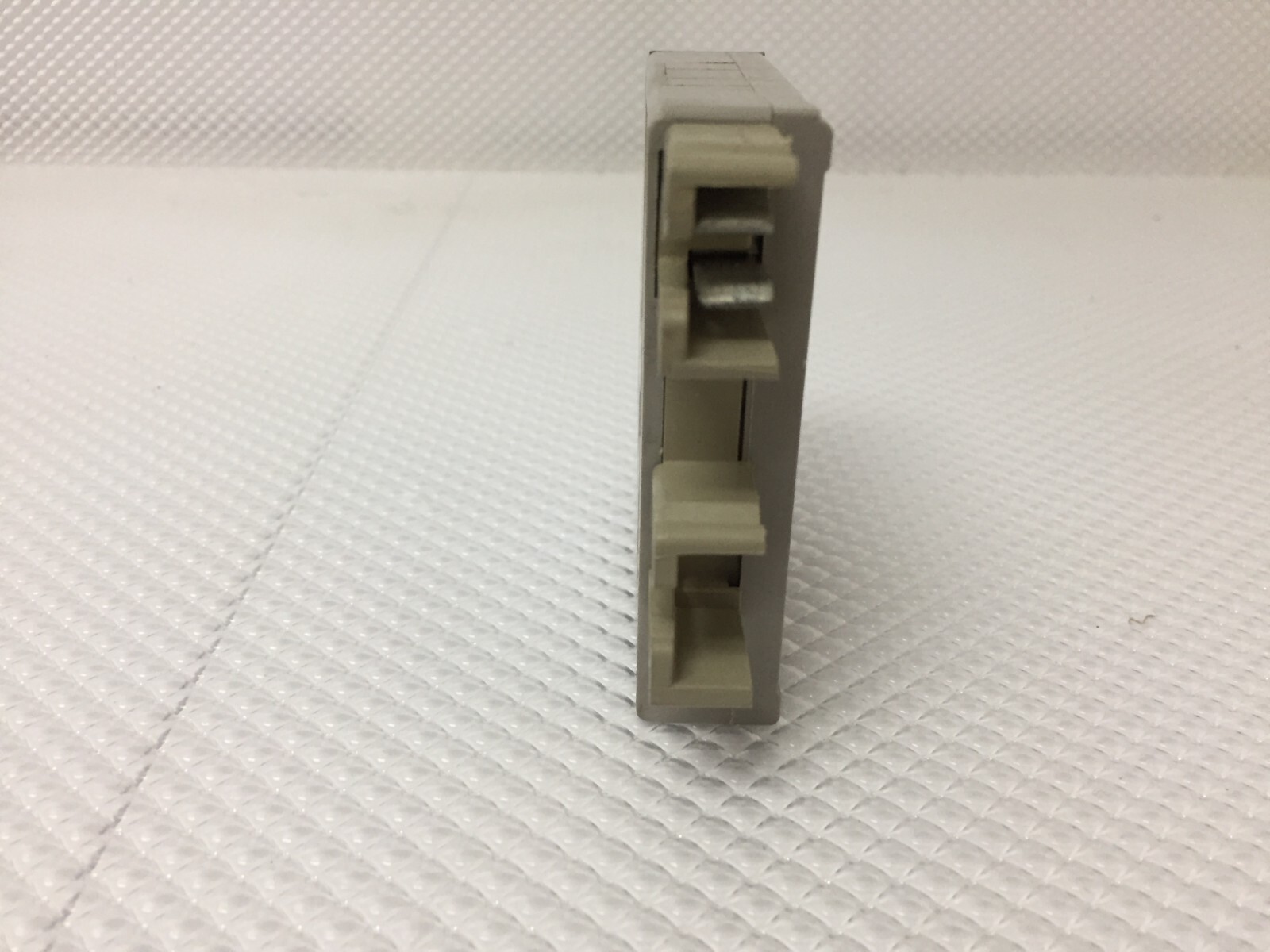 SQUARE D SDT120 20 AMP 240 VOLT SINGLE POLE TRILLIANT BREAKER..113