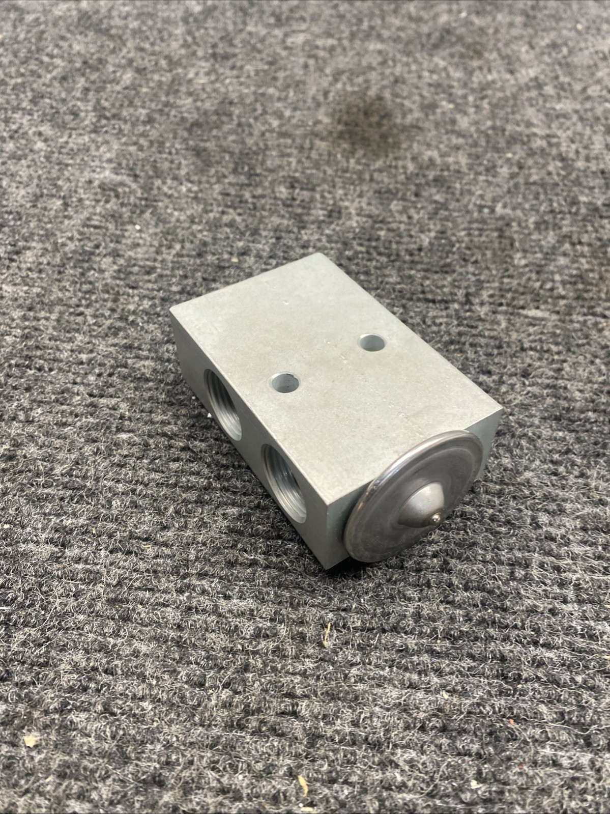 14-00301-03 Expansion Valve Fits Bobcat