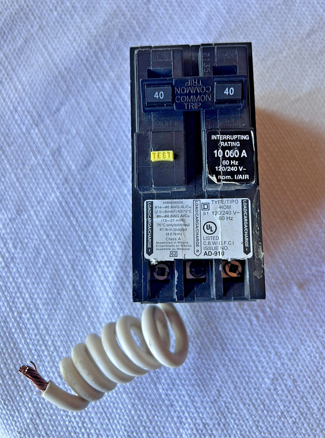 Homeline 40-Amp 2-Pole GFCI Circuit Breaker (HOM240GFIC)