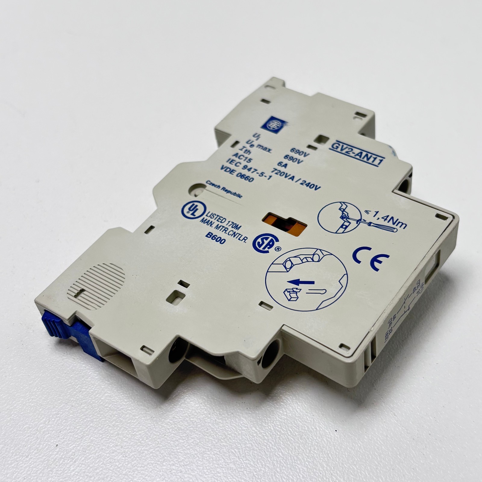 TELEMECANIQUE GV2-AN11 AUXILIARY CONTACT BLOCK 690V MODEL GV2AN11