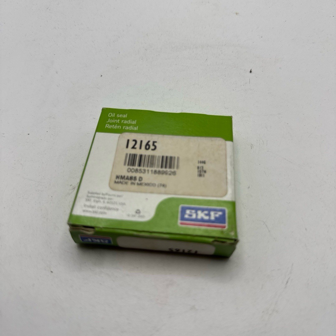 SKF Oil Seal Shaft 1.219″ OD 1.979″ 12165 Improved Heat Resistance Auxiliary Lip