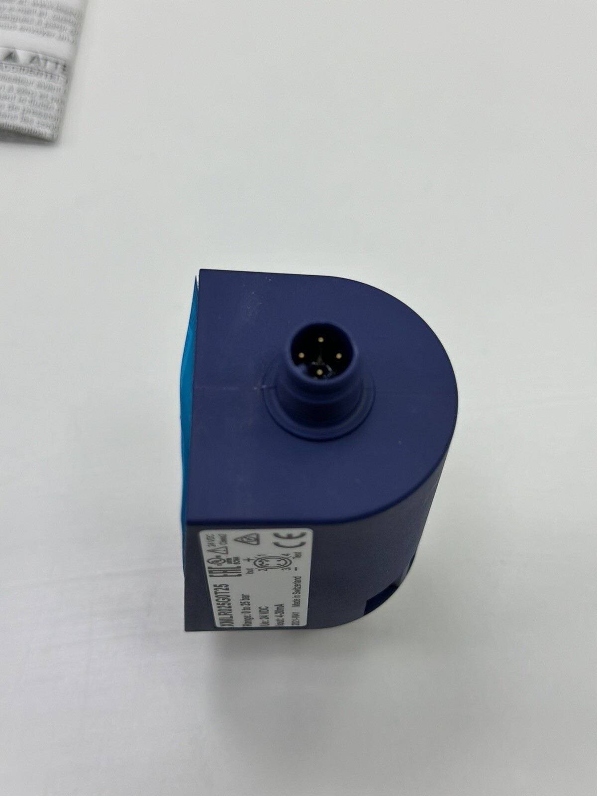 TELEMECANIQUE XMLR025G0T25 PRESSURE SENSOR 0 TO 25 BAR / 4..20mA