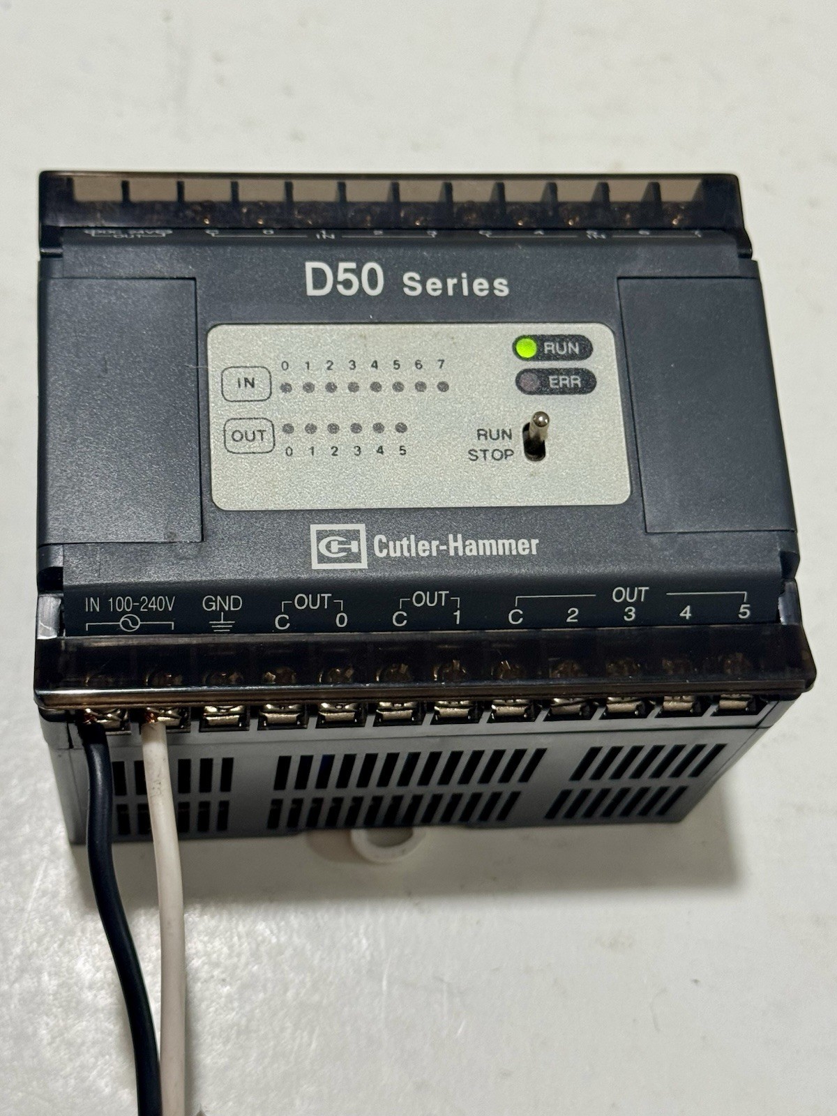 Cutler Hammer D50CR14 Controller Power 100-240VAC 60VA In 24VDC Out 250VAC