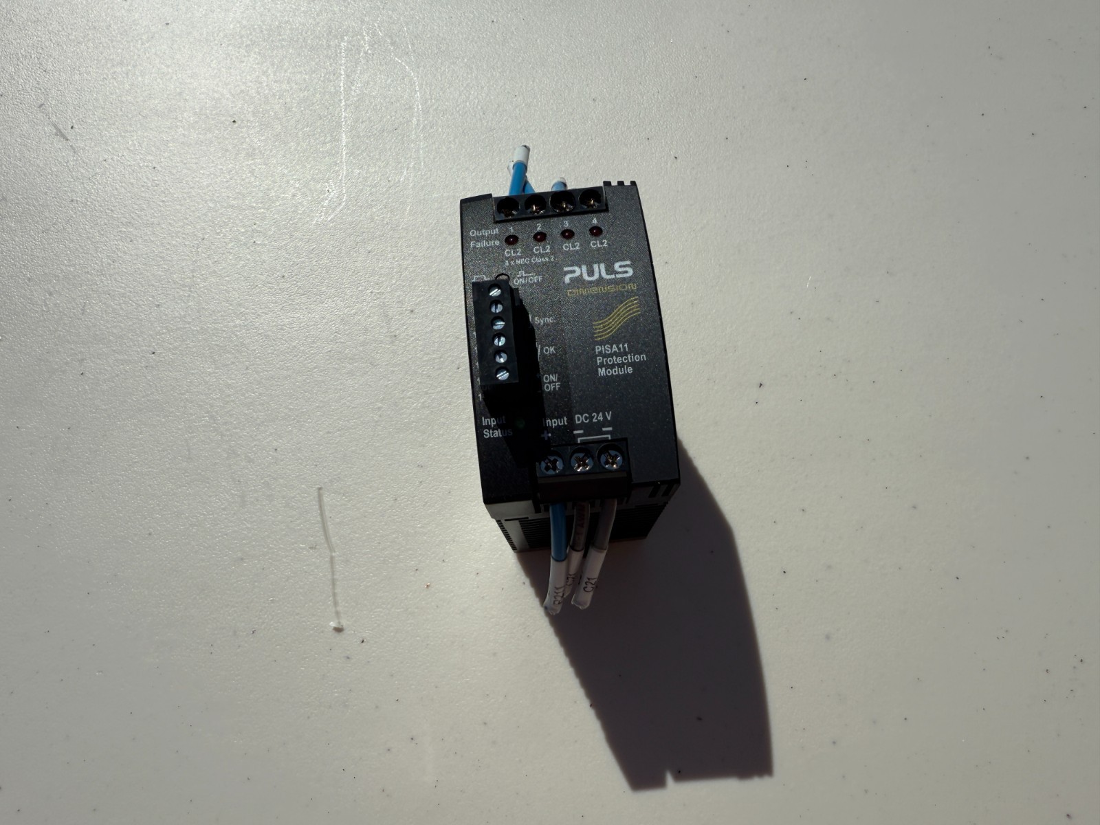 USED PULS Dimension PISA11 CLASS2 Protection Module 24V, 4x NEC Class 2 Outputs.