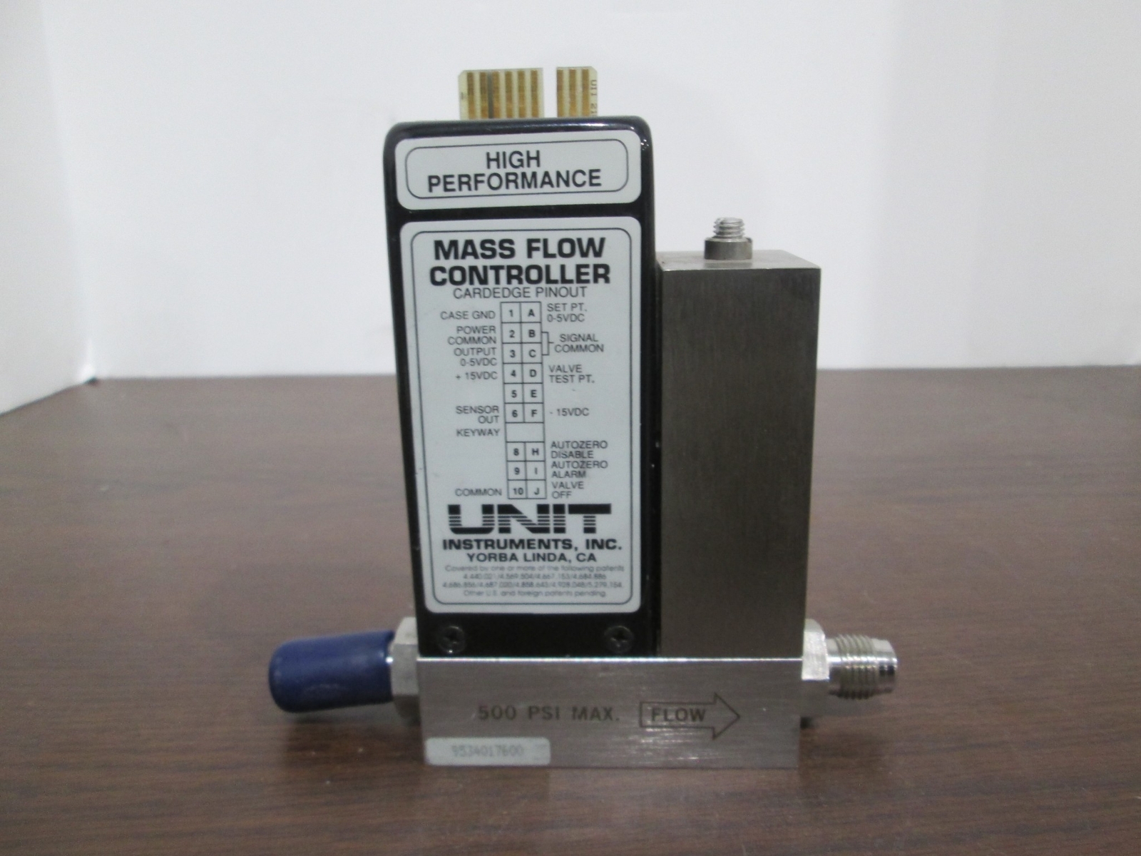 Unit, UFC-1110A, 20 SLPM, H2, Mass Flow Controller, 1/4″ Port, Used