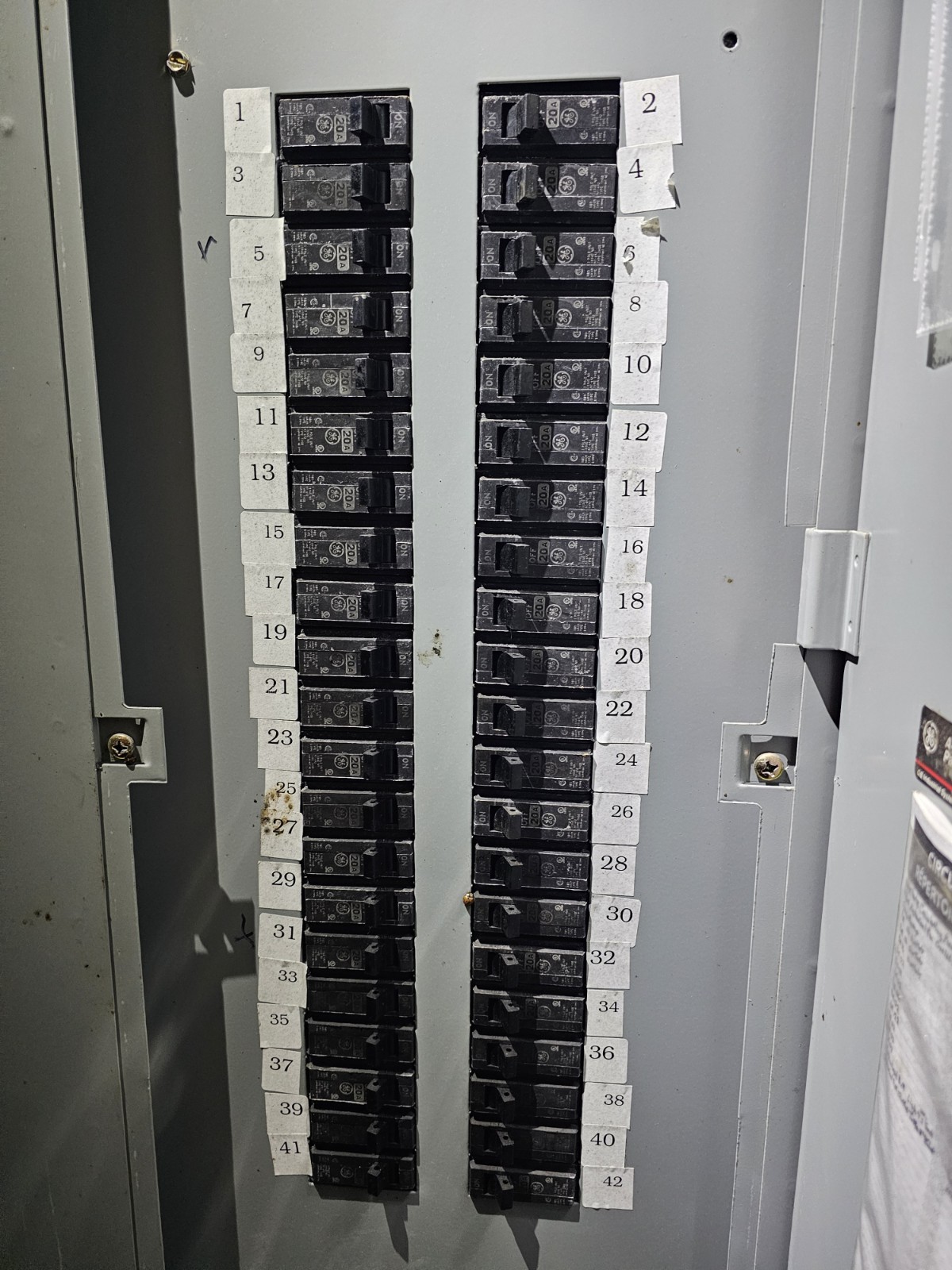 GE 200 Amp 208 Volt Panel with Breakers ADF3422MB main lug 3 Phase 4 Wire
