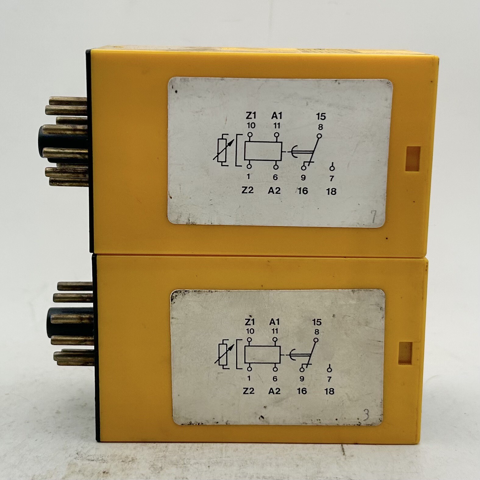 Tesch E72.0x832 230VAC 5A Time Relay *Lot of 2*
