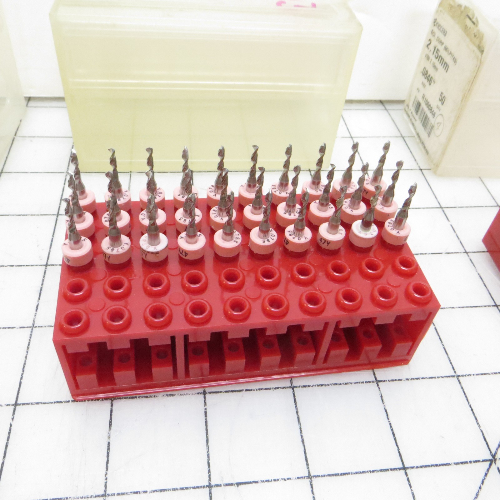 1/8″ Shank Precision PCB CNC Drill / Router Bits Mixed Lot of 560 Thicker Gauges