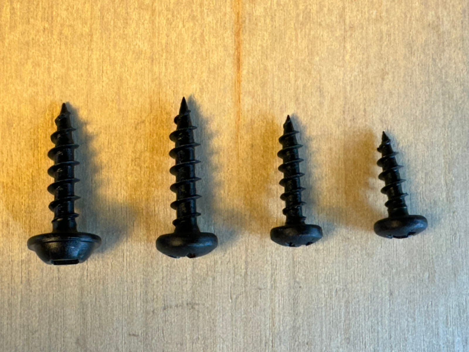 Black Pan Head Screws #6×1/2″, #6×5/8″ QTY 250 pack, #8×3/4″ QTY 200 pack