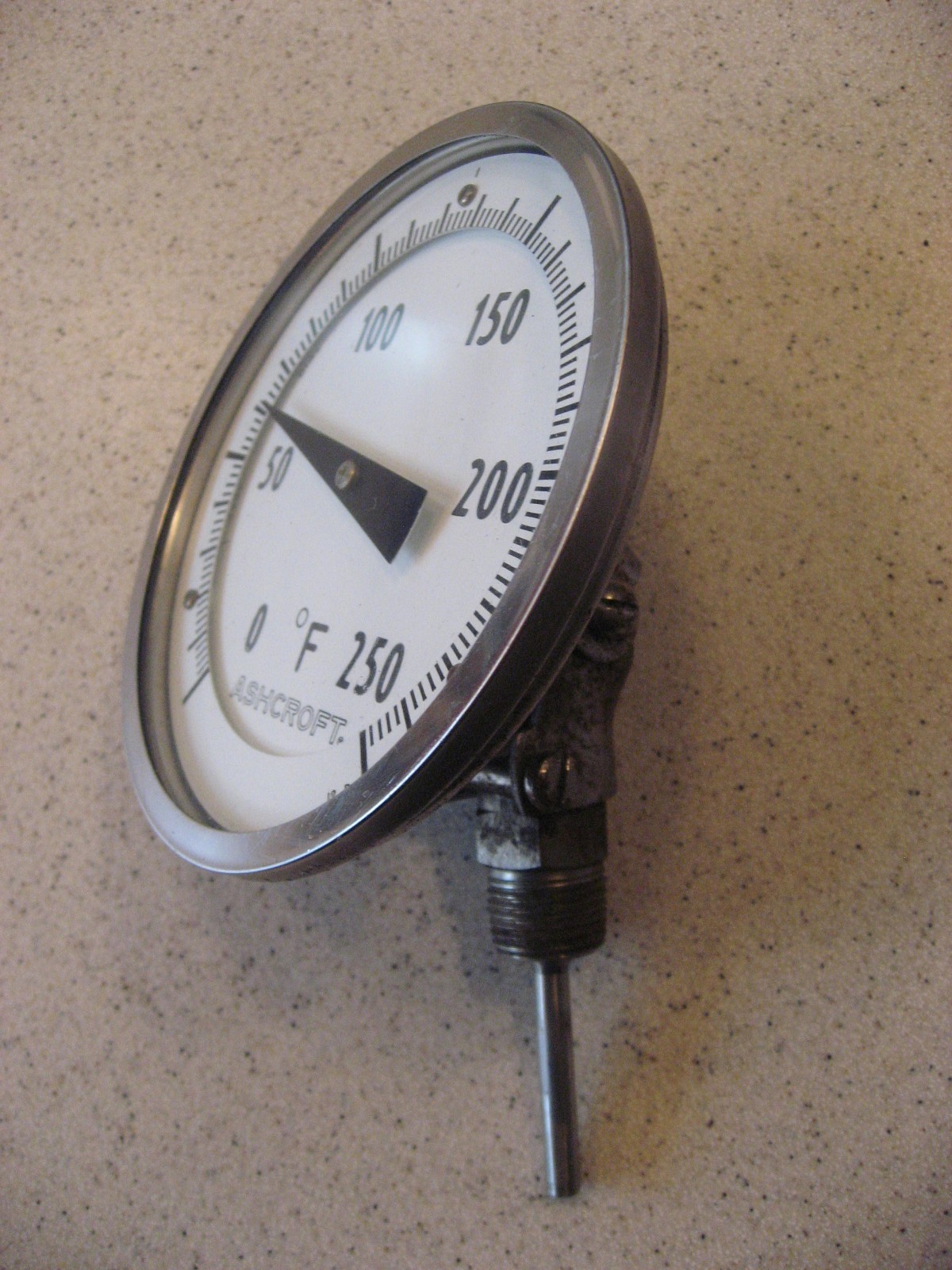 Ashcroft 90-Degree 5″ Dial Temperature Gauge from 0 – 250 Degrees Fahrenheit