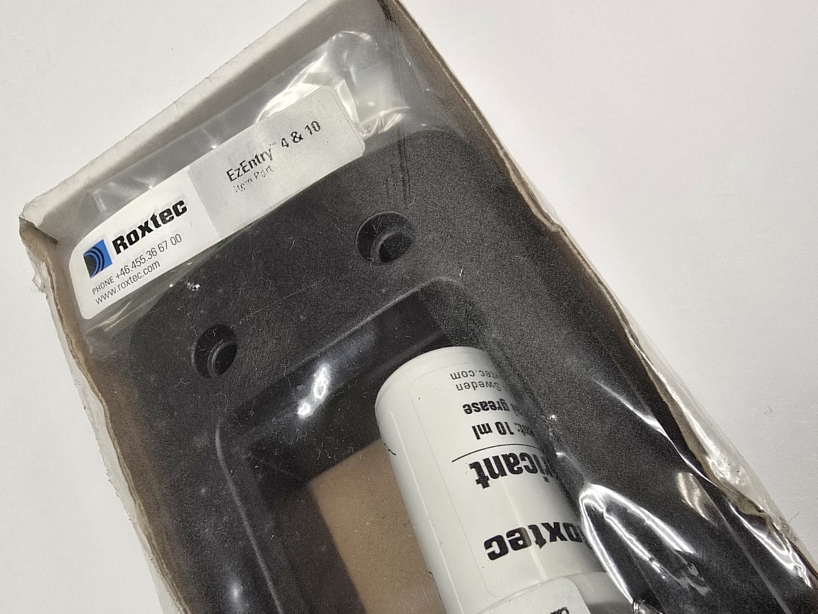 Roxtec EZ00010000000 Cable Management EZ Entry 10 Frame Assembly – New / Sealed