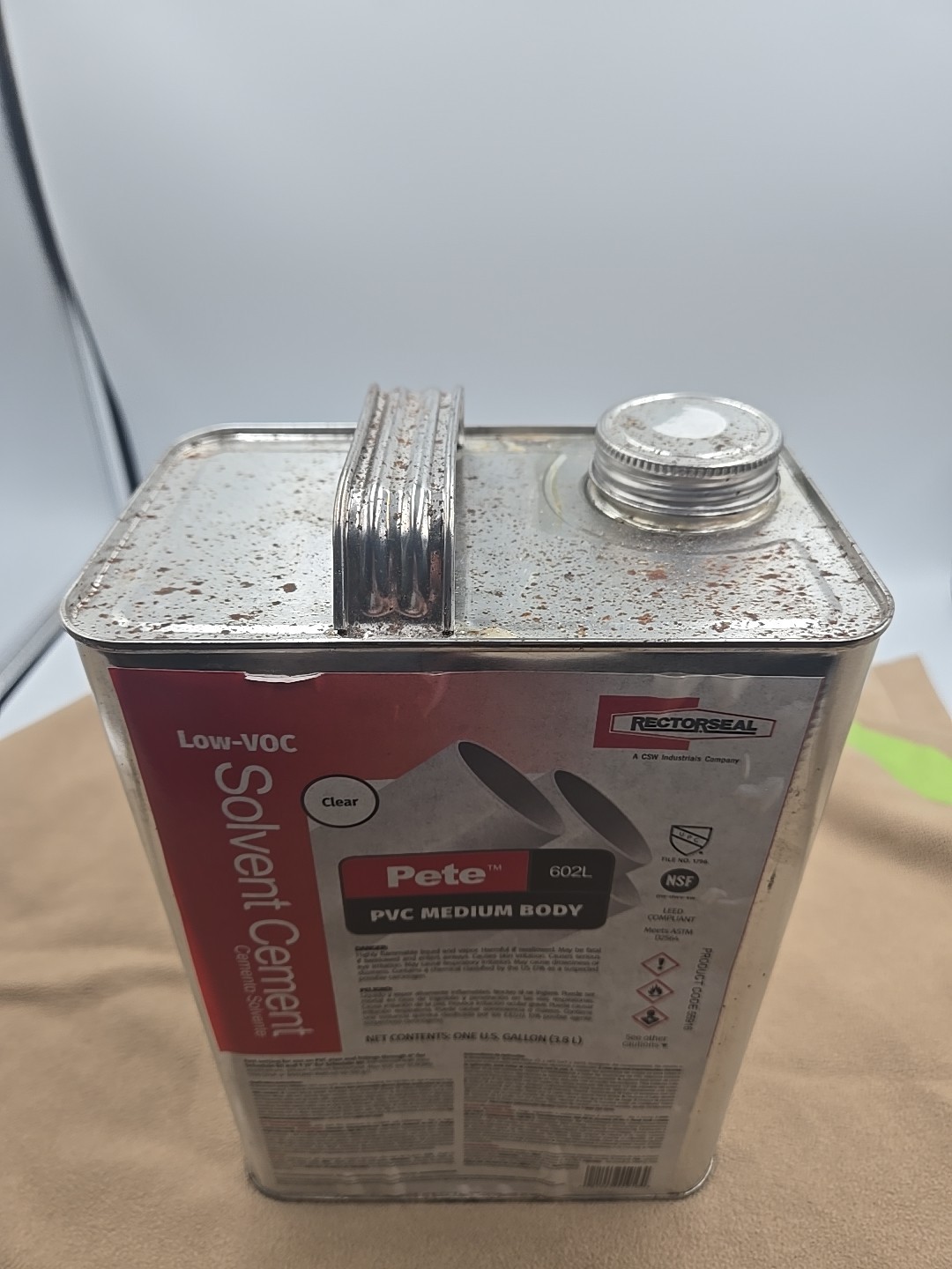 Solvent Cement Pete Pvc Medium Body. 1 Gal 3.8L New