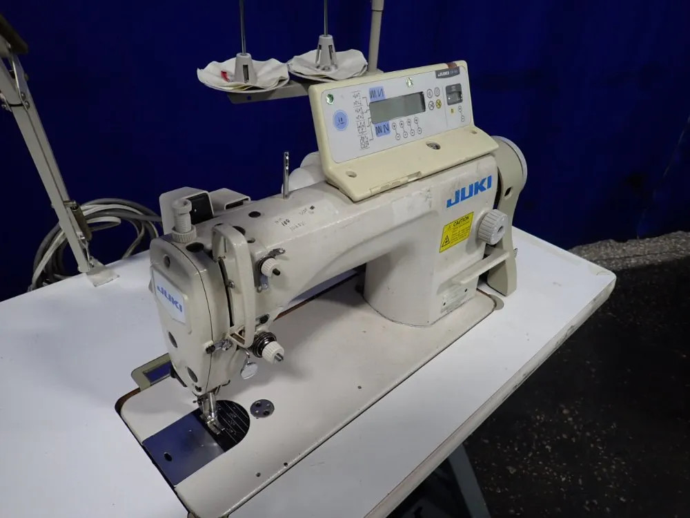 JUKI DDL-8700-7 SEWING MACHINE 10″ THROAT 06260050002