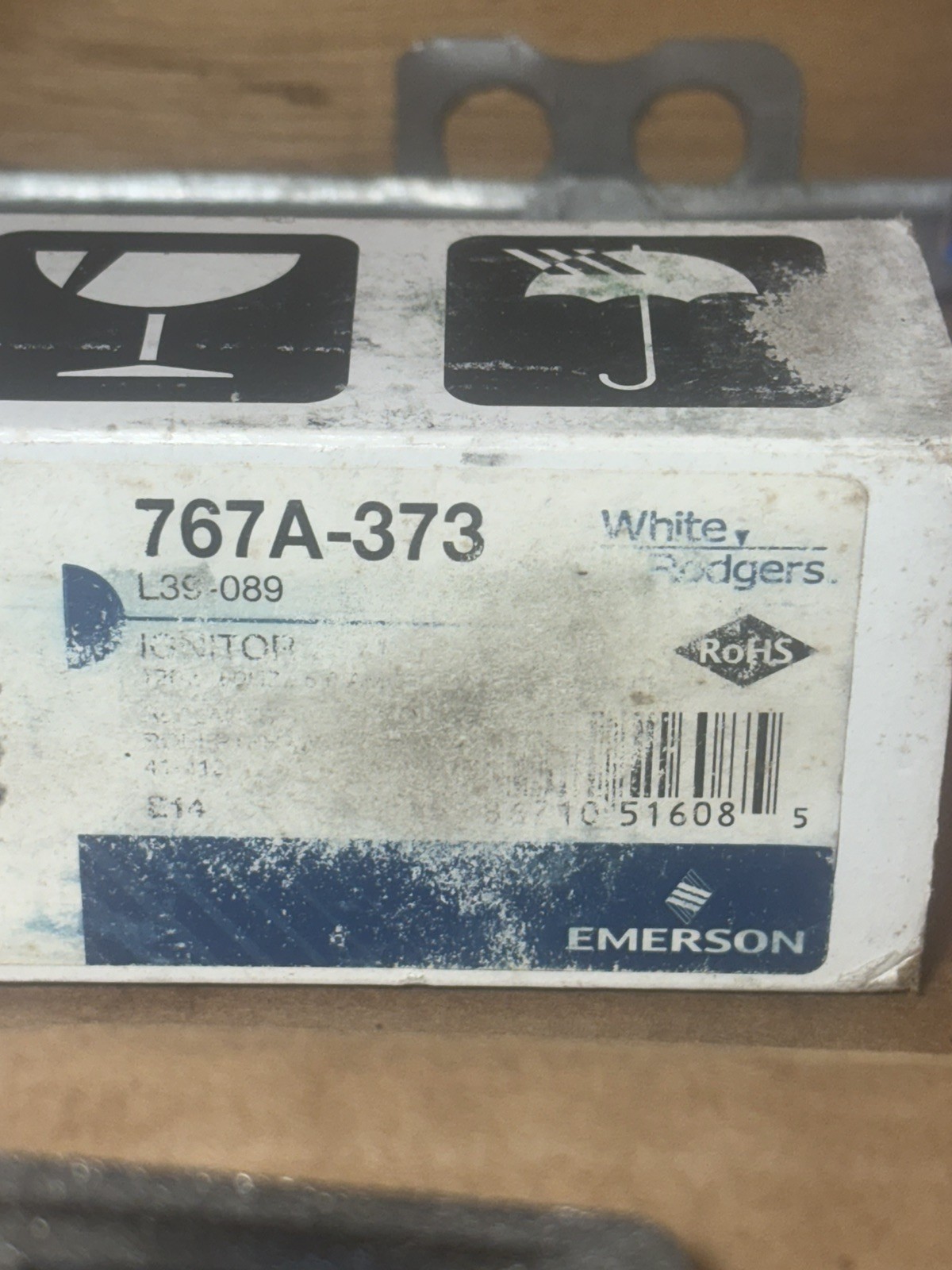 New White Rodgers Emerson Hot Surface Ignitor Igniter 767A-373