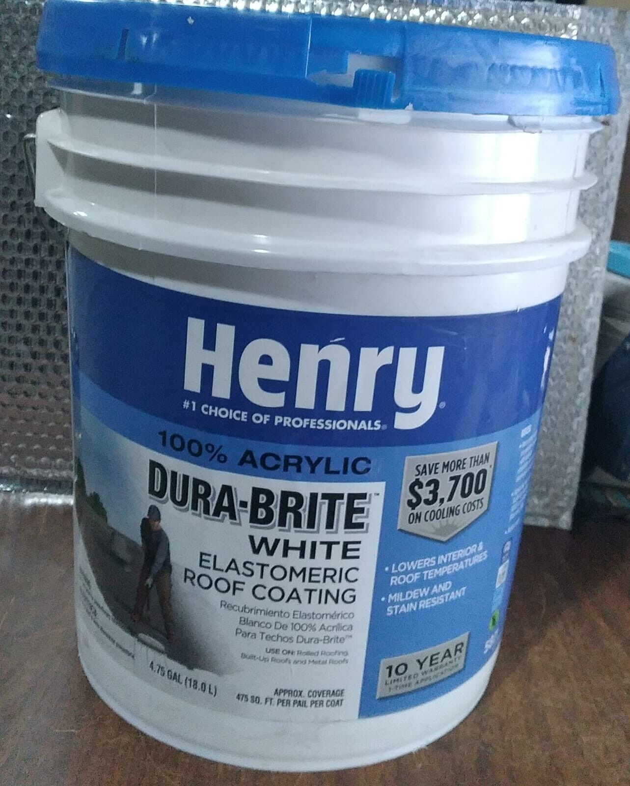 Henry Dura-Brite White Elastomeric Roof Coating 4.75 Gal Seal Roof Leaks Coating