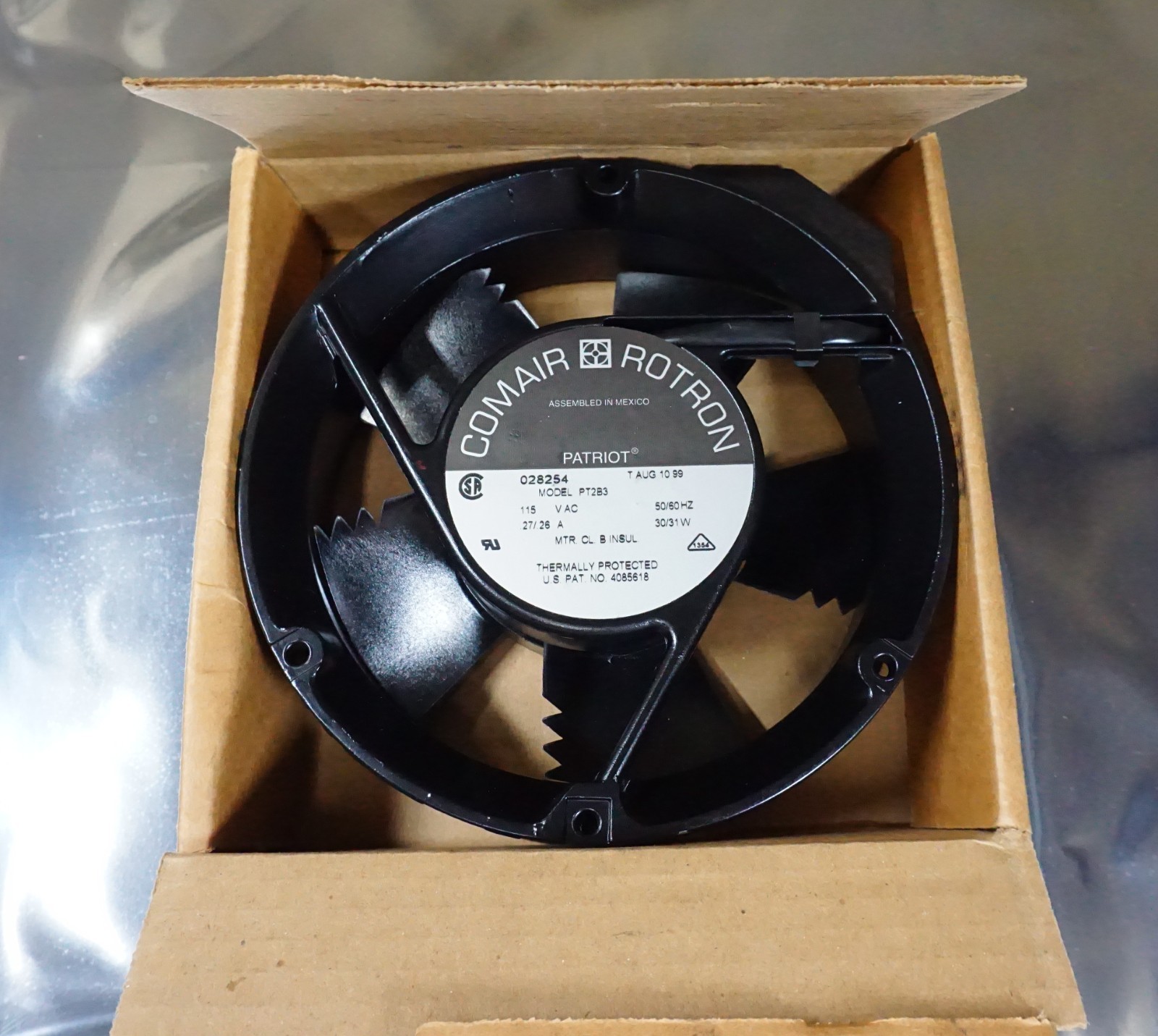 Comair Rotron Patriot PT2B3 Fan 028254 115V AC 31W 235CFM Industrial Axial NIB