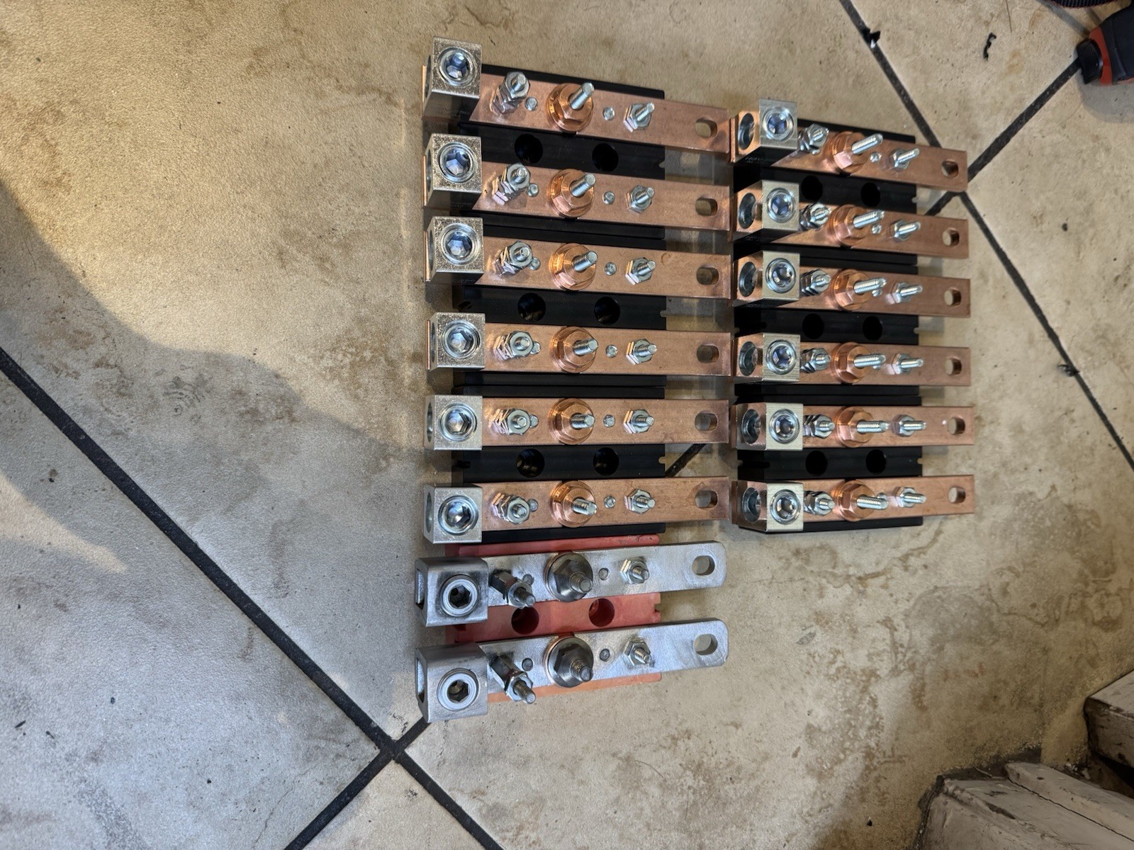 MILBANK METER SOCKET TEST BLOCK 200A 600V CAT. 702543-M01.