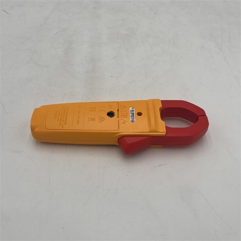Fluke 302+ CAT III Digital Clamp Meter – FLUKE-302+
