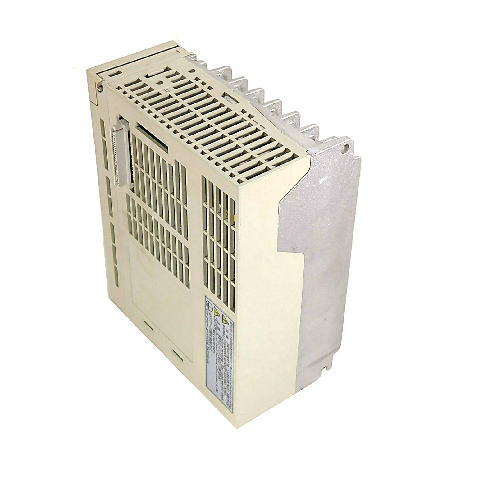 New In Box YASKAWA SGDH-04AE Servo Drive