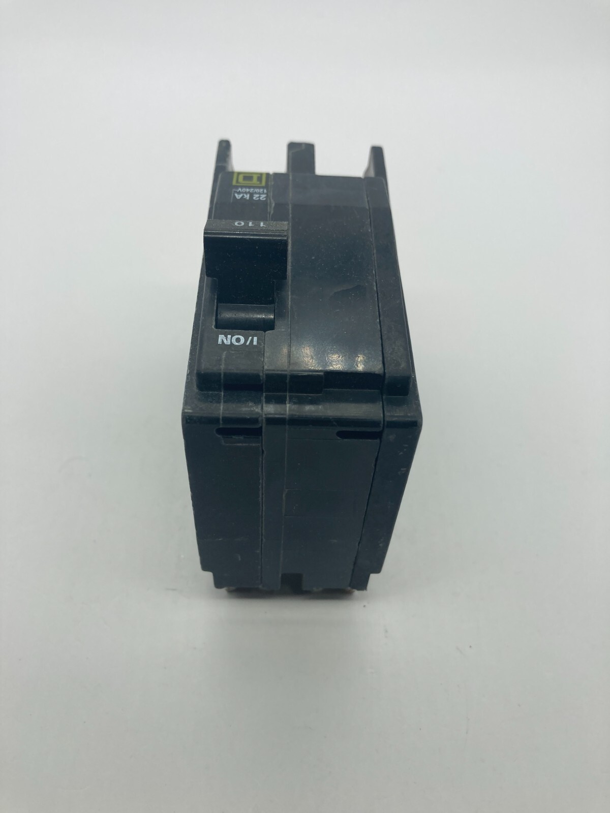 Square D QO2110VH 22K 2 Pole 110 Amp 120 240V AC QO Plug In Main Circuit Breaker