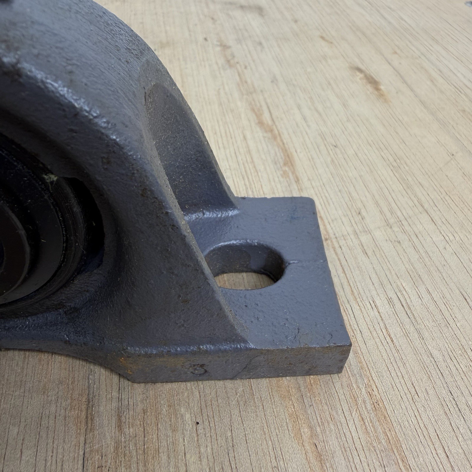 SEALMASTER NP-19 PILLOW BLOCK BALL BEARING 1 3/16″ BORE CAST IRON MOUNTED USA