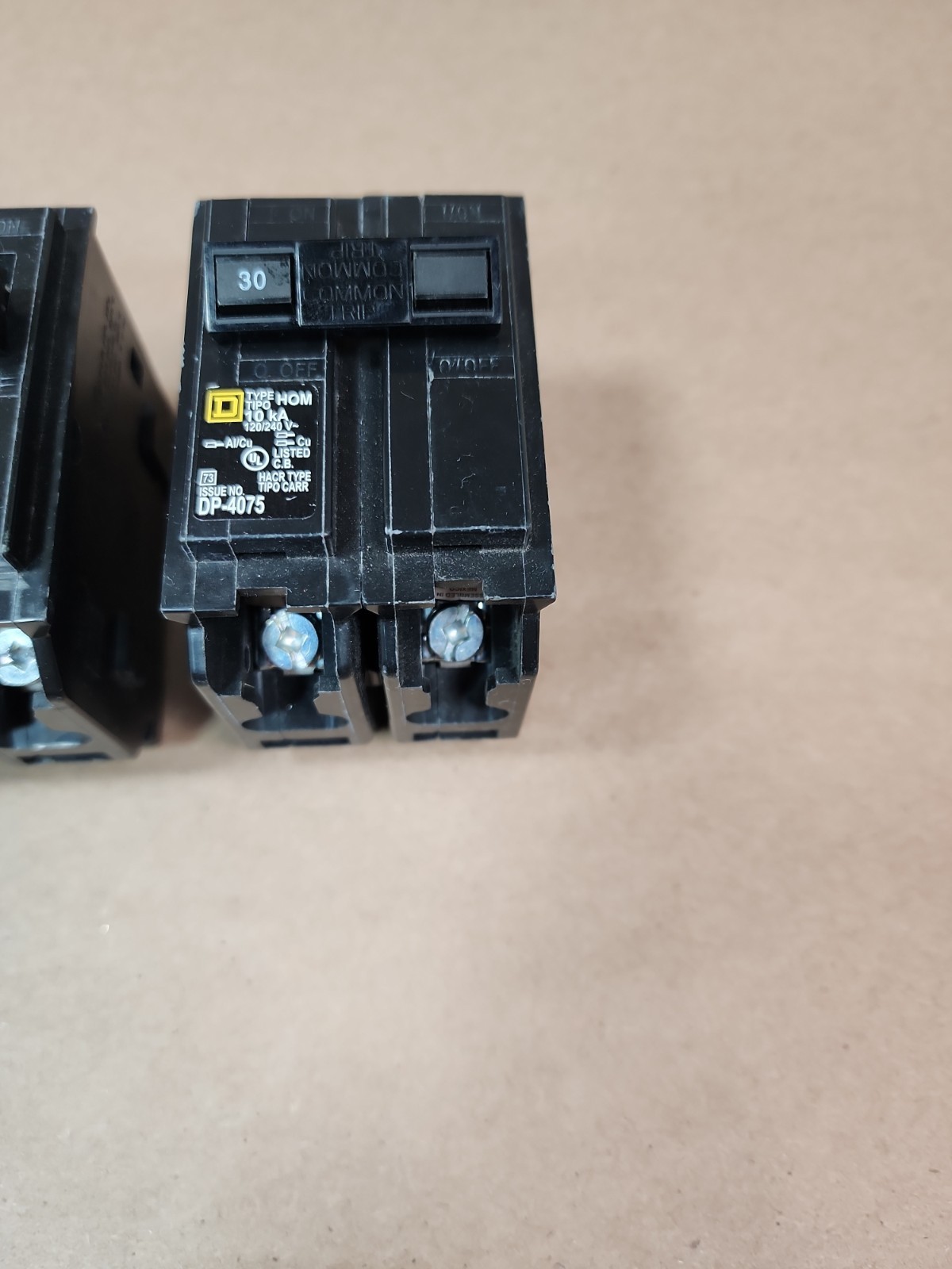 Lof Of 2 Square D 30A Double Pole HOM230 Circuit Breaker HOM230 New