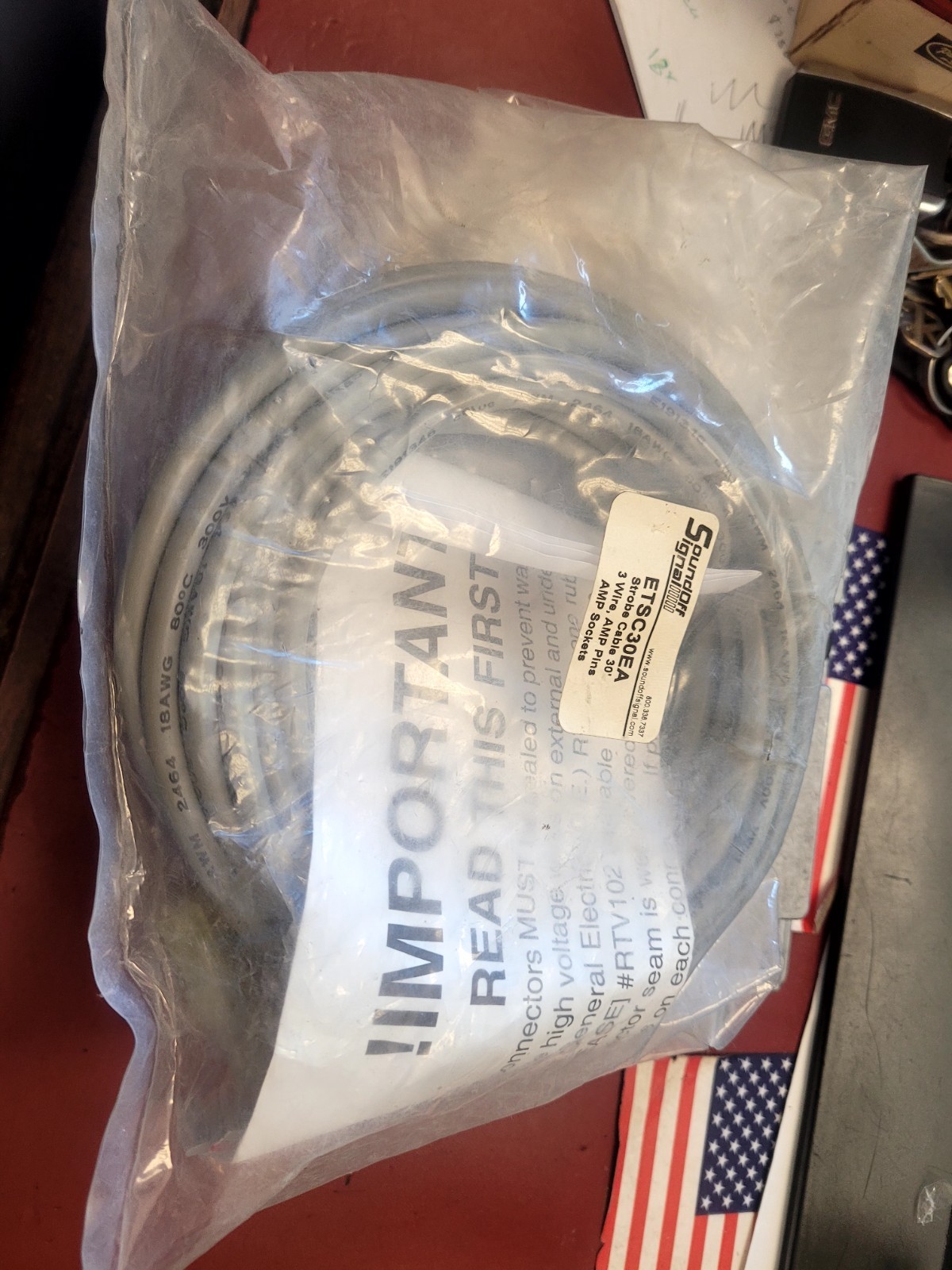 NEW SoundOff Signal ETSC30EA 30ft Shielded Strobe Cable, 3 Wire w/ AMP Connector