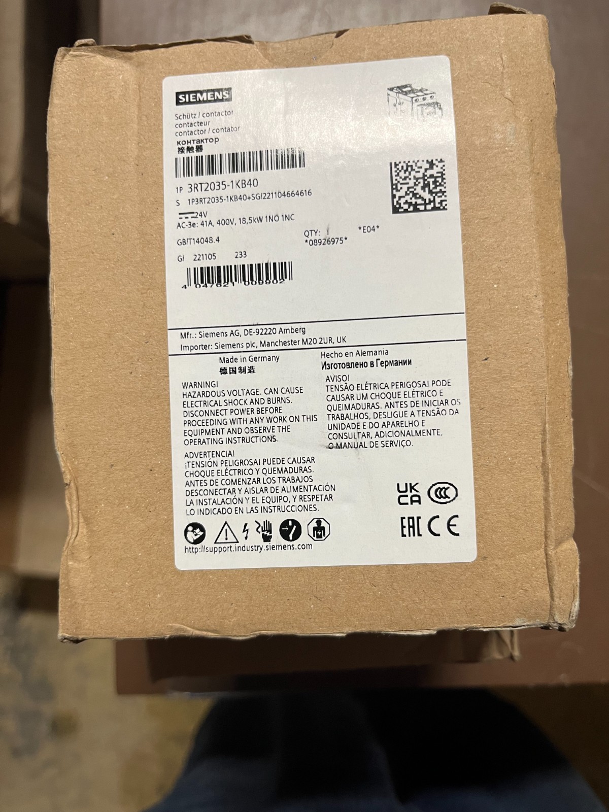 Siemens 3RT2035-1KB40 Contactor. Ac-3e:41A 400V 18, 5Kw 1NO 1NC NEW IN BOX