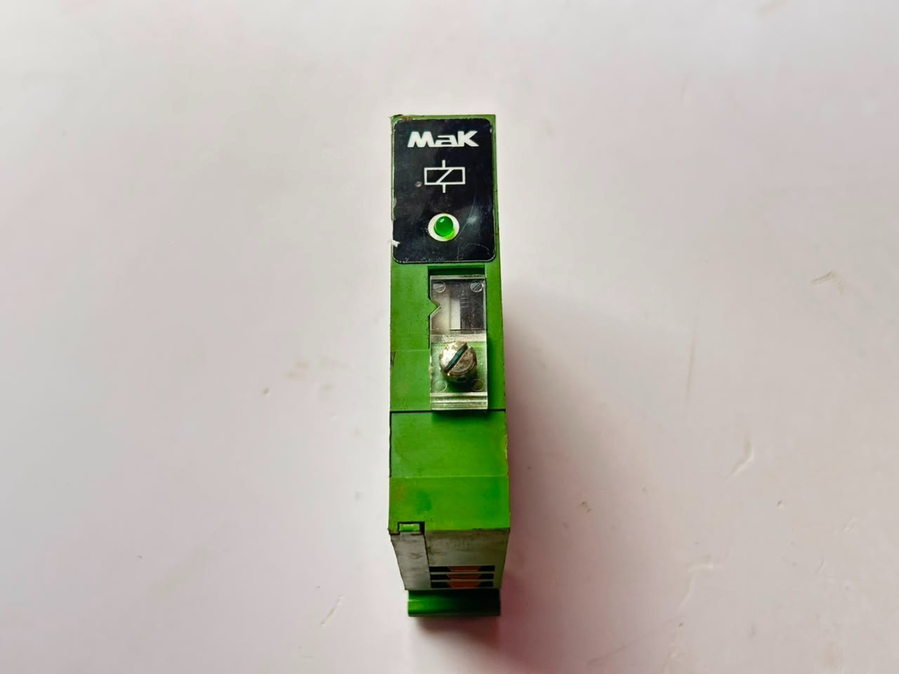 MAK 9.01.7-91.08.00-06 Plug-in Relay