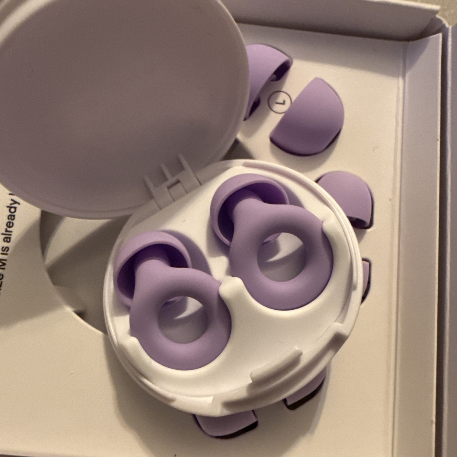 Loop Quiet 2 Ear Plugs 24dB SNR Reusable Sleep Focus Travel w/ Case Violet