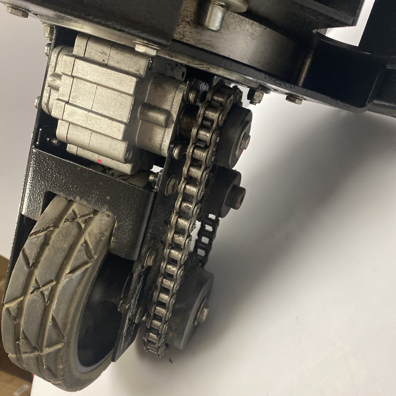 Windsor Karcher Chariot 2 iVac 24 CVC24 Traction Motor 86364010 Drive Lower Asse