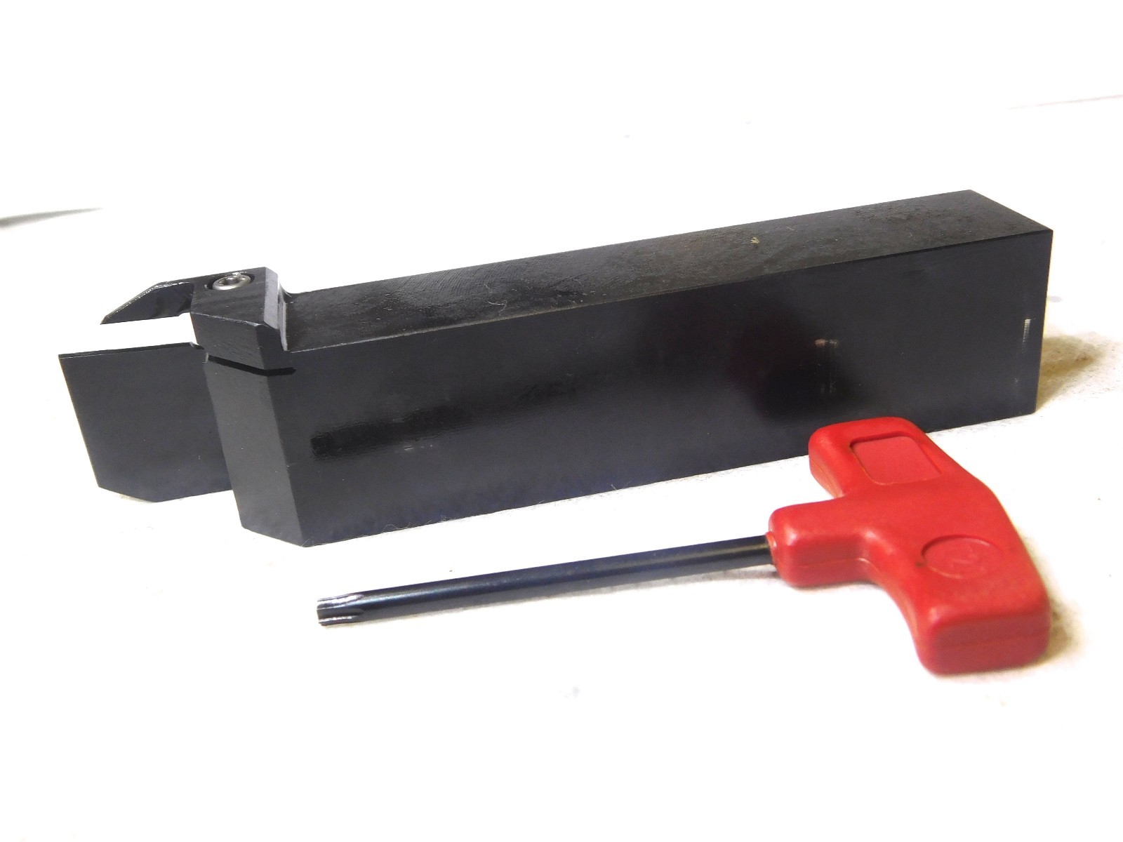 Hertel Indexible Cut-Off Toolholder 21MM Max DOC 1.26 x 32mm Shk 6 OAL 2000488