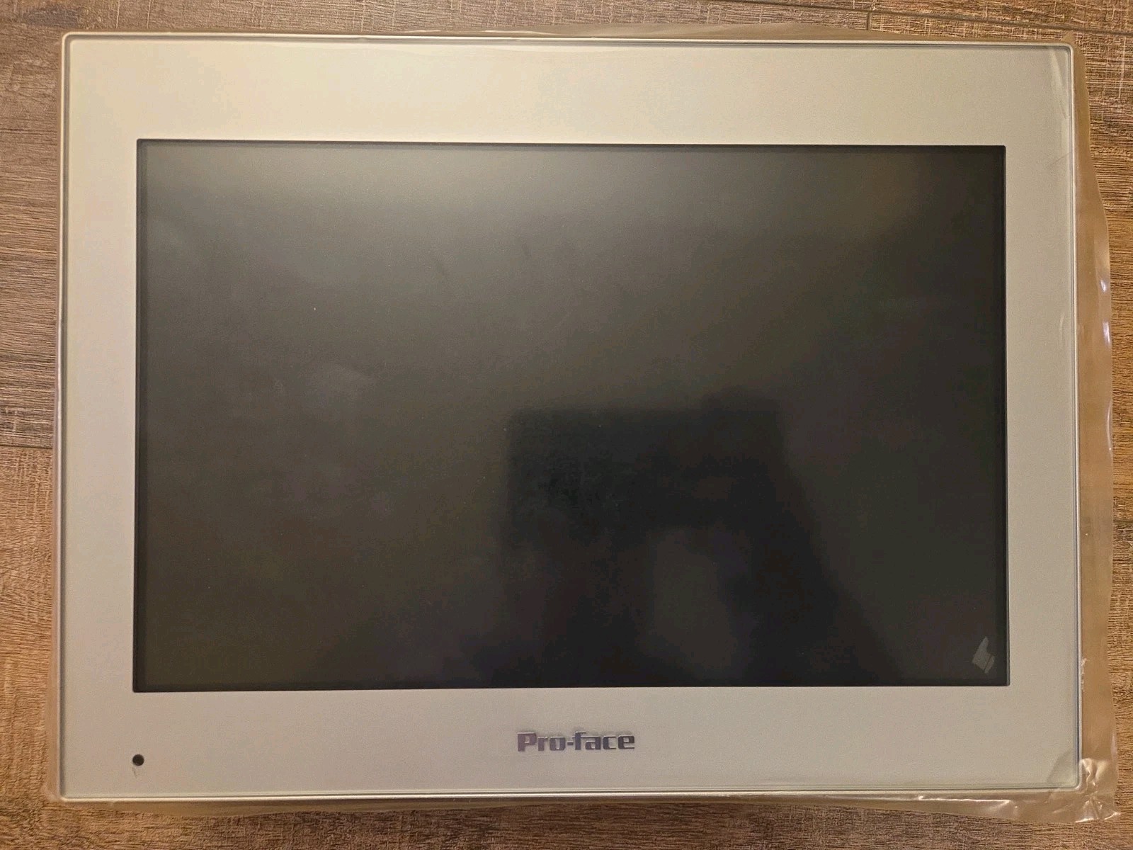 Pro-face PS6000 Series, PFXDM6600WC + Advanced Box w/ 12″ Wide Screen Display