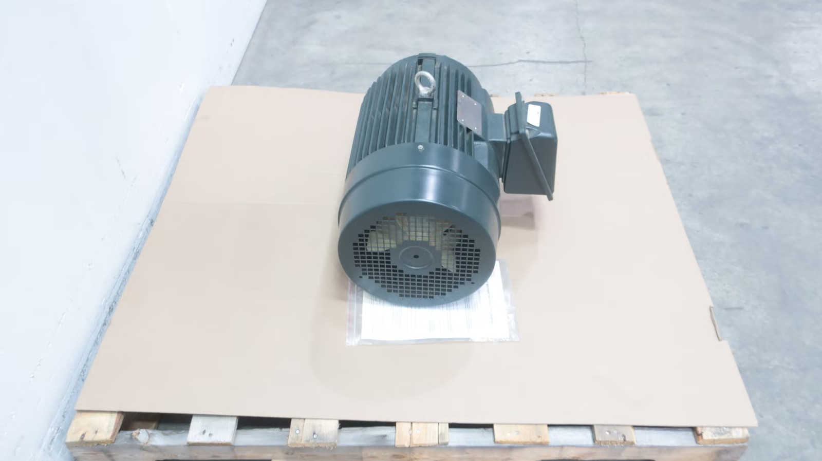 Toshiba Y756SDSR41A-P Ac Motor 254t 7.5hp 1170rpm 1.625in 230v-ac 460v-ac 3ph