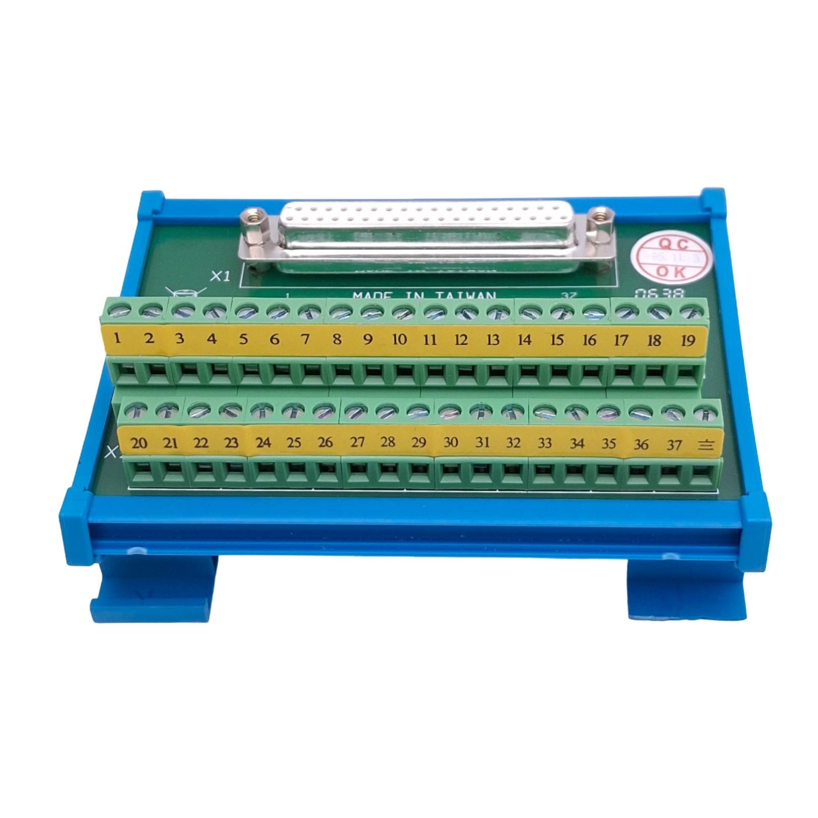 Advantech ADAM-3937 DB-37 Terminal Board, 37-Pole DB37F, DIN Rail Mount
