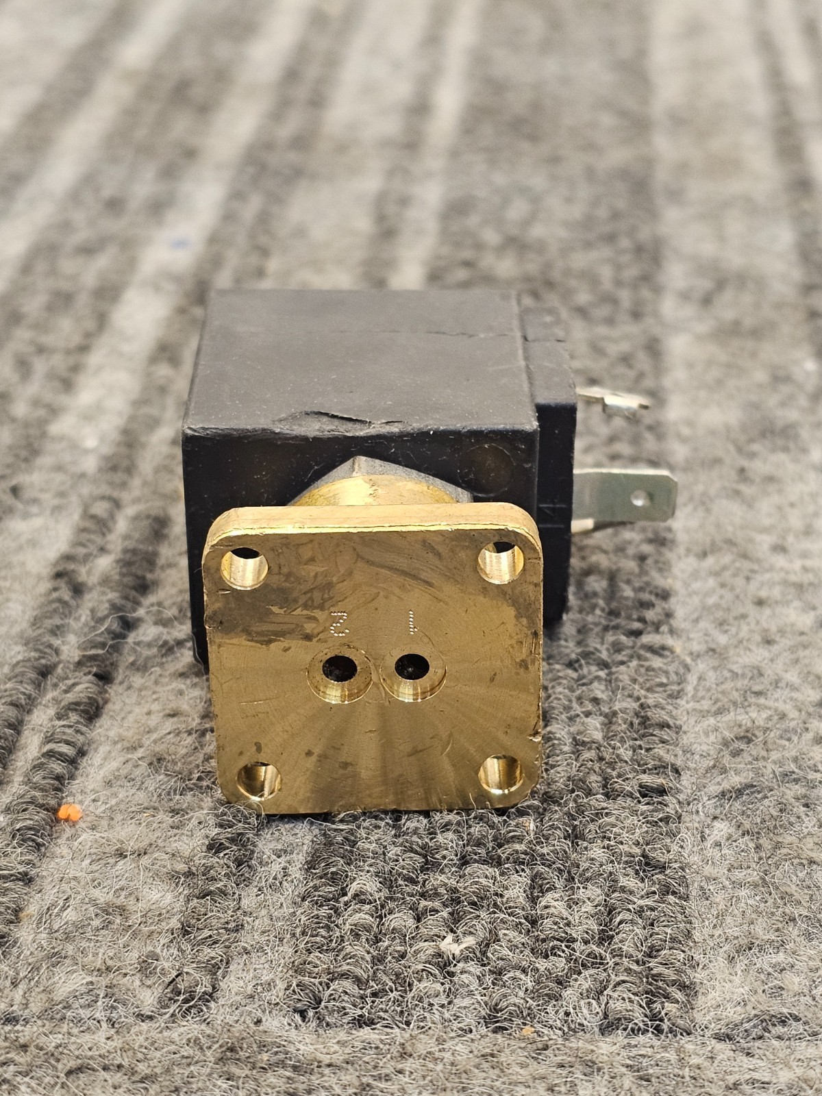 ODE 4690-H49 Solenoid Valve Subplate 3/2 WAY Normally Closed (N.C) BDV08110AY