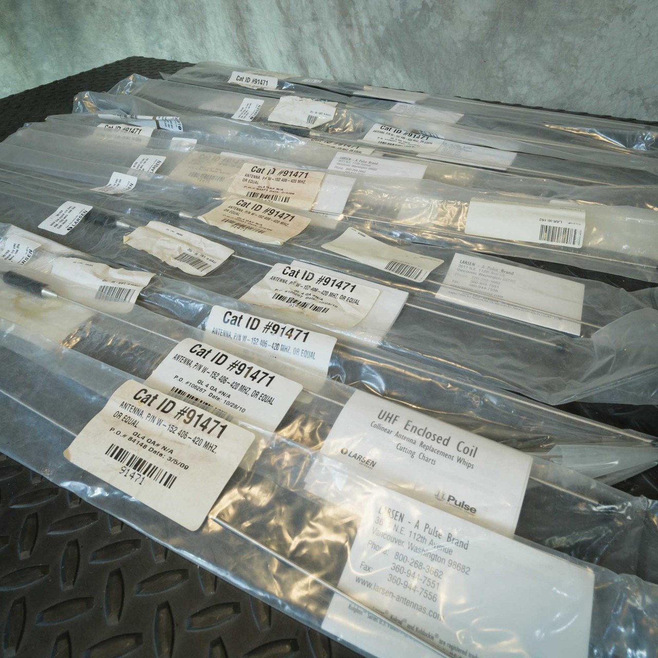 Lot of 13, Larsen W152 Replacement Whip 406-420 MHz NOS