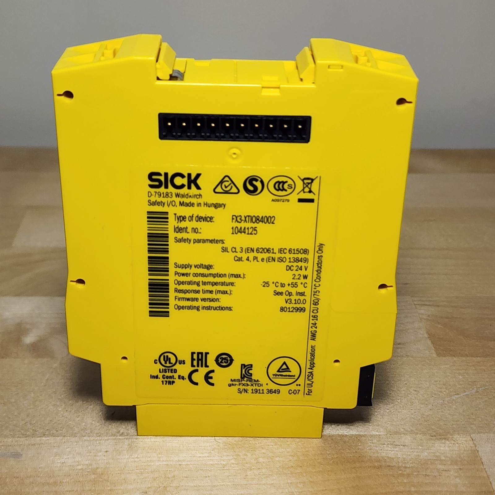 Sick 1044125 FX3-XTIO84002 Safety Relay Controller 24VDC Flexi Soft XTIO