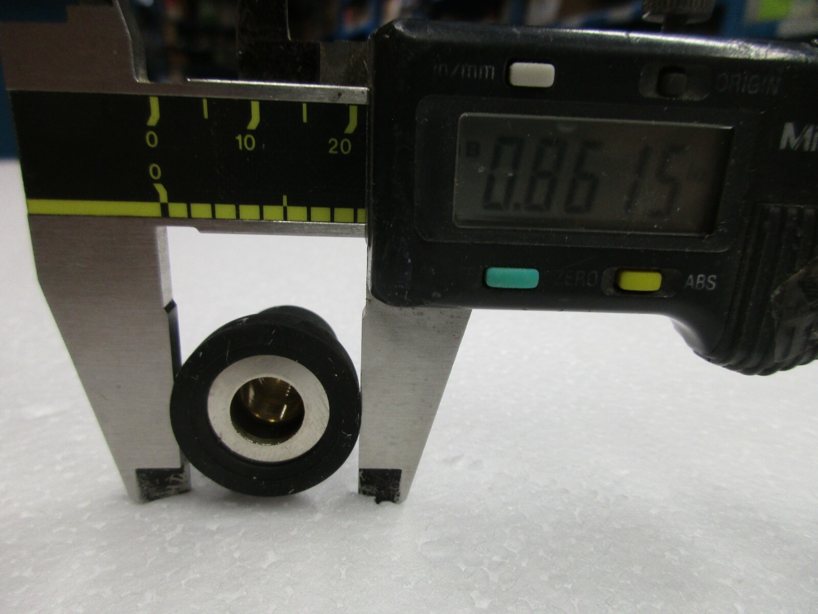 8 Rubber Vibration Isolator Mounts, M8-1.25 Internal, See Pics For Dimensions