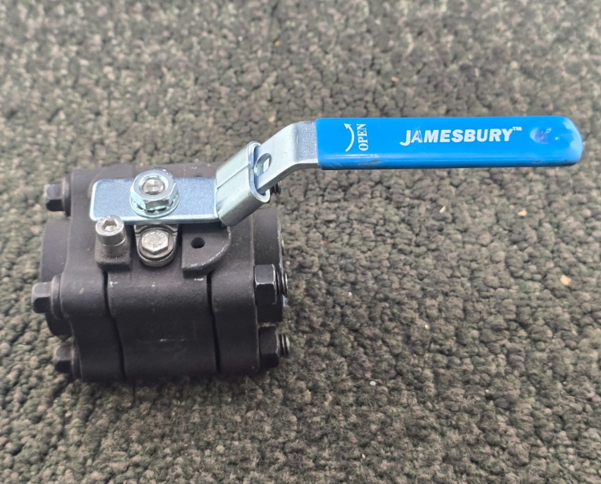 Jamesbury 4ABTG2236XT1 3/4 Inch Ball Valve CL800 WCB N9144