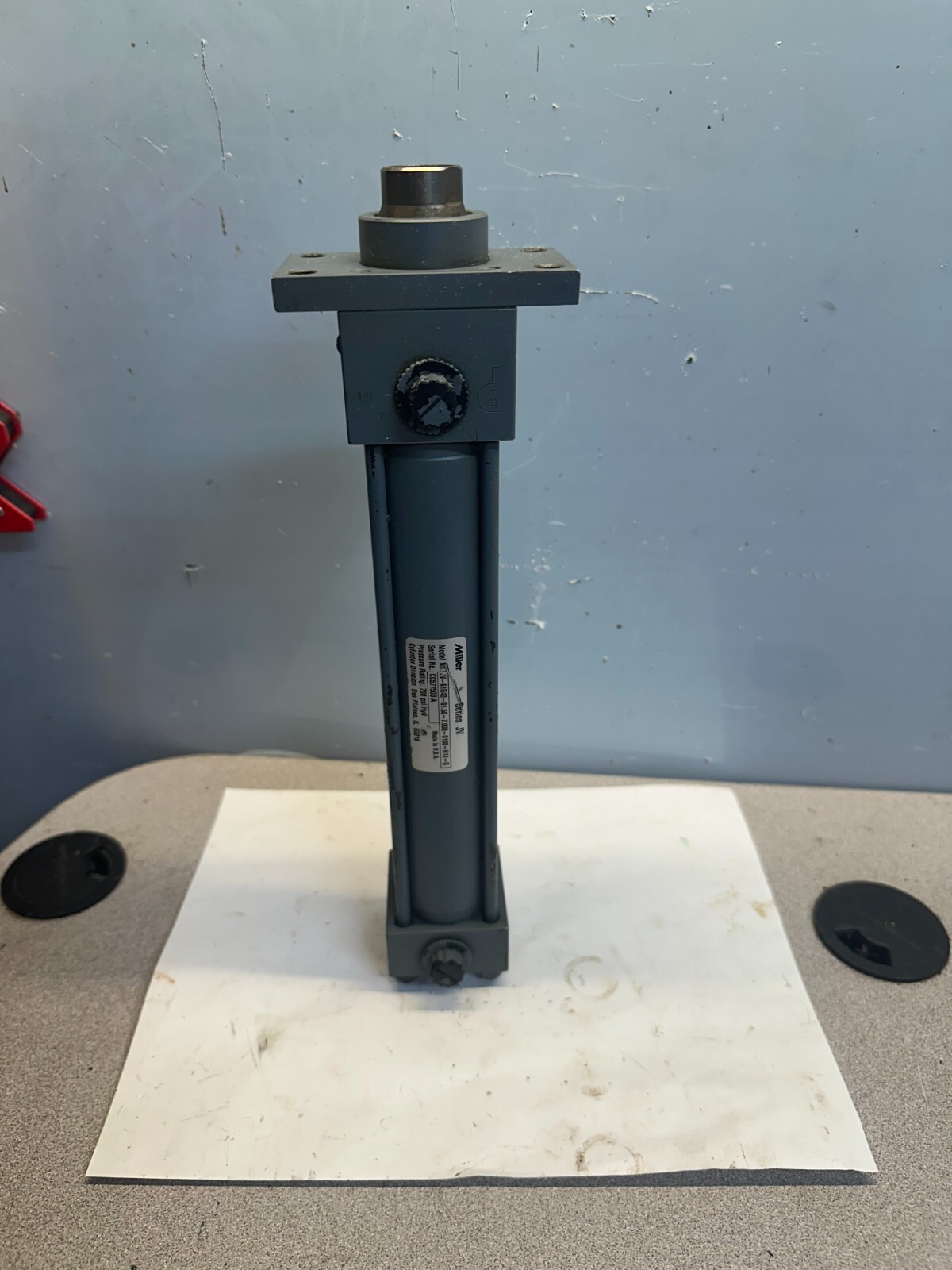 MILLER JV-61R4B-01.50-7.000-0100-N11-0, 700PSI, HYDRAULIC CYLINDER FREE SHIPPING