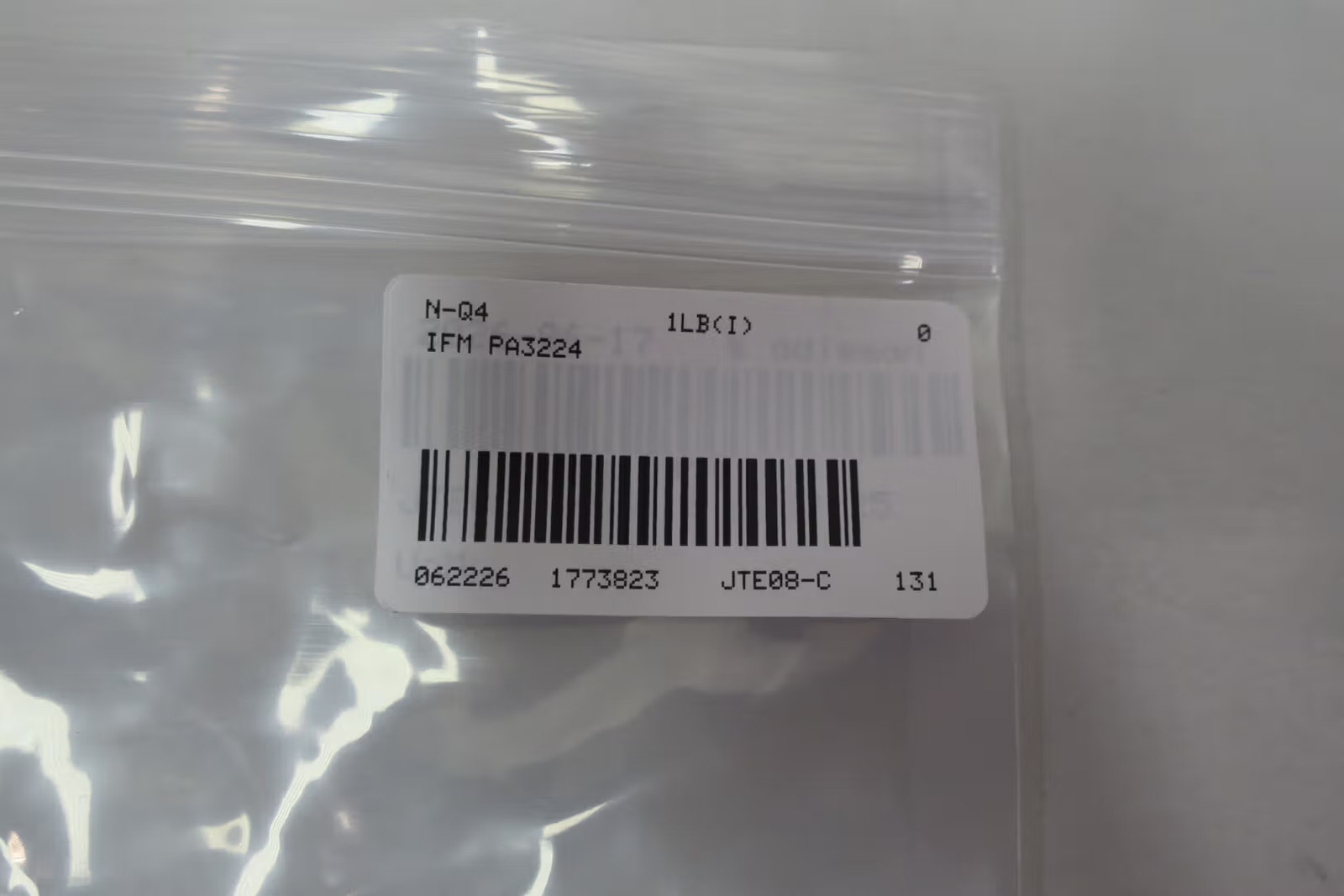 Ifm Efector PA3224 PA-010-RBN14-A-ZVG/US/V Transmitter 9.6-32v-dc 0-145psi