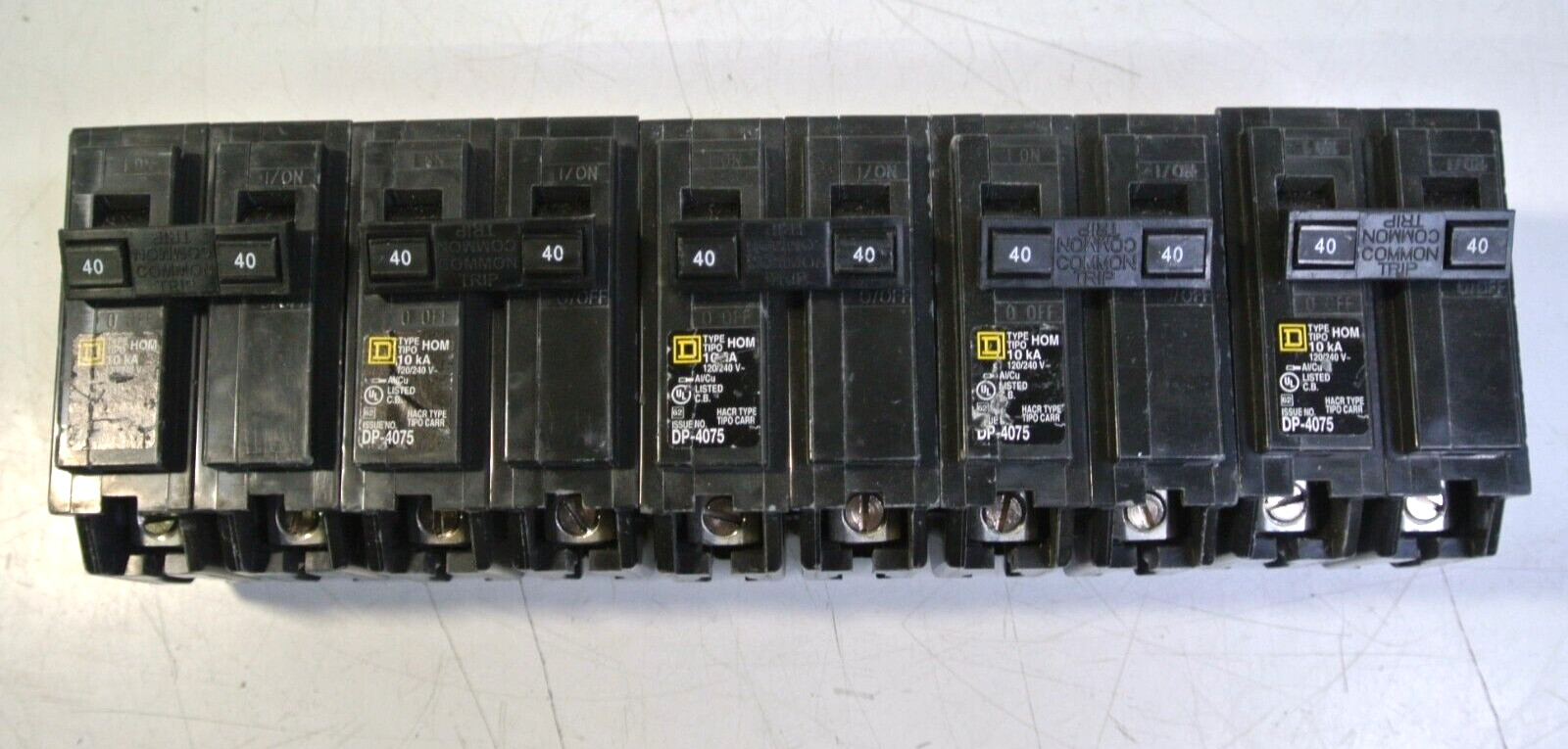 (5) Square D HOM240 Circuit Breaker 2-Pole 40 Amp 120/240 Volt AC